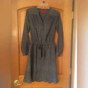 Jennifer Lopez long sleeve dress, black and white pattern, sz extra small